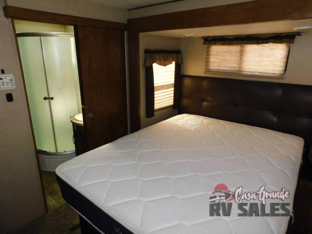 A photo of this 2015 Grand Design Reflection 313RLTS