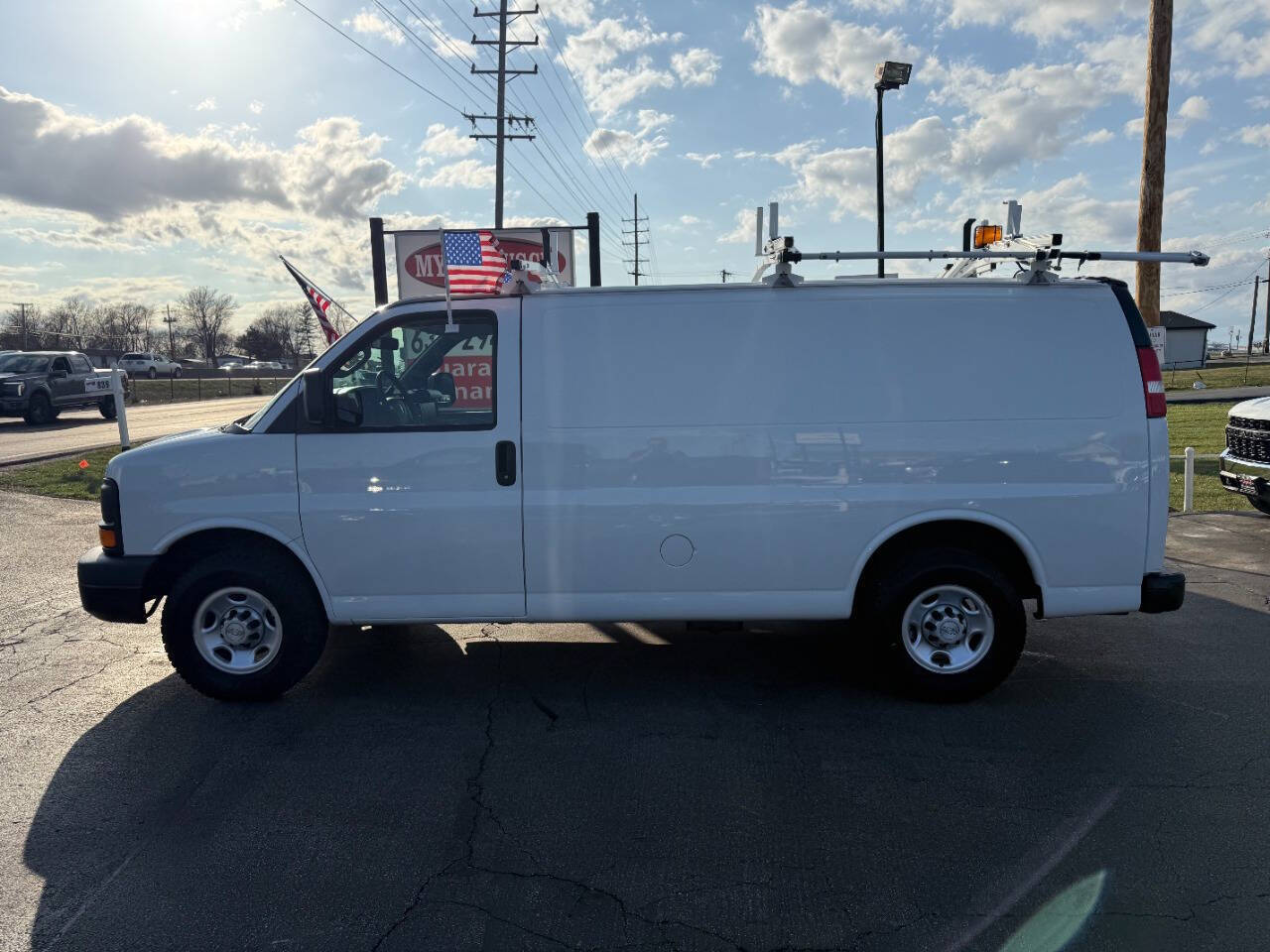 2016 CHEVROLET Express in O Fallon, MO