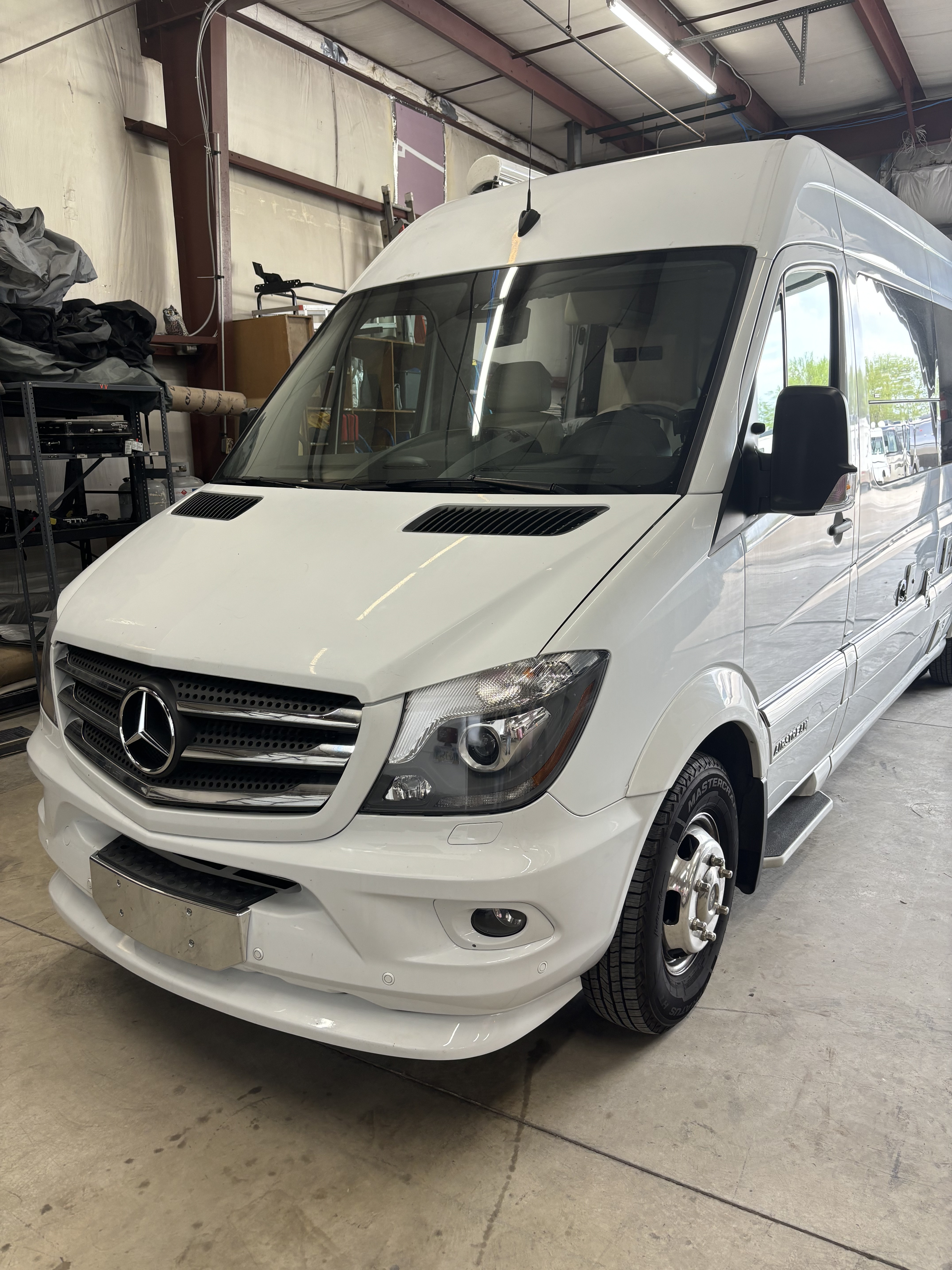 2017 Airstream INTERSTATE LOUNGE EXT RV