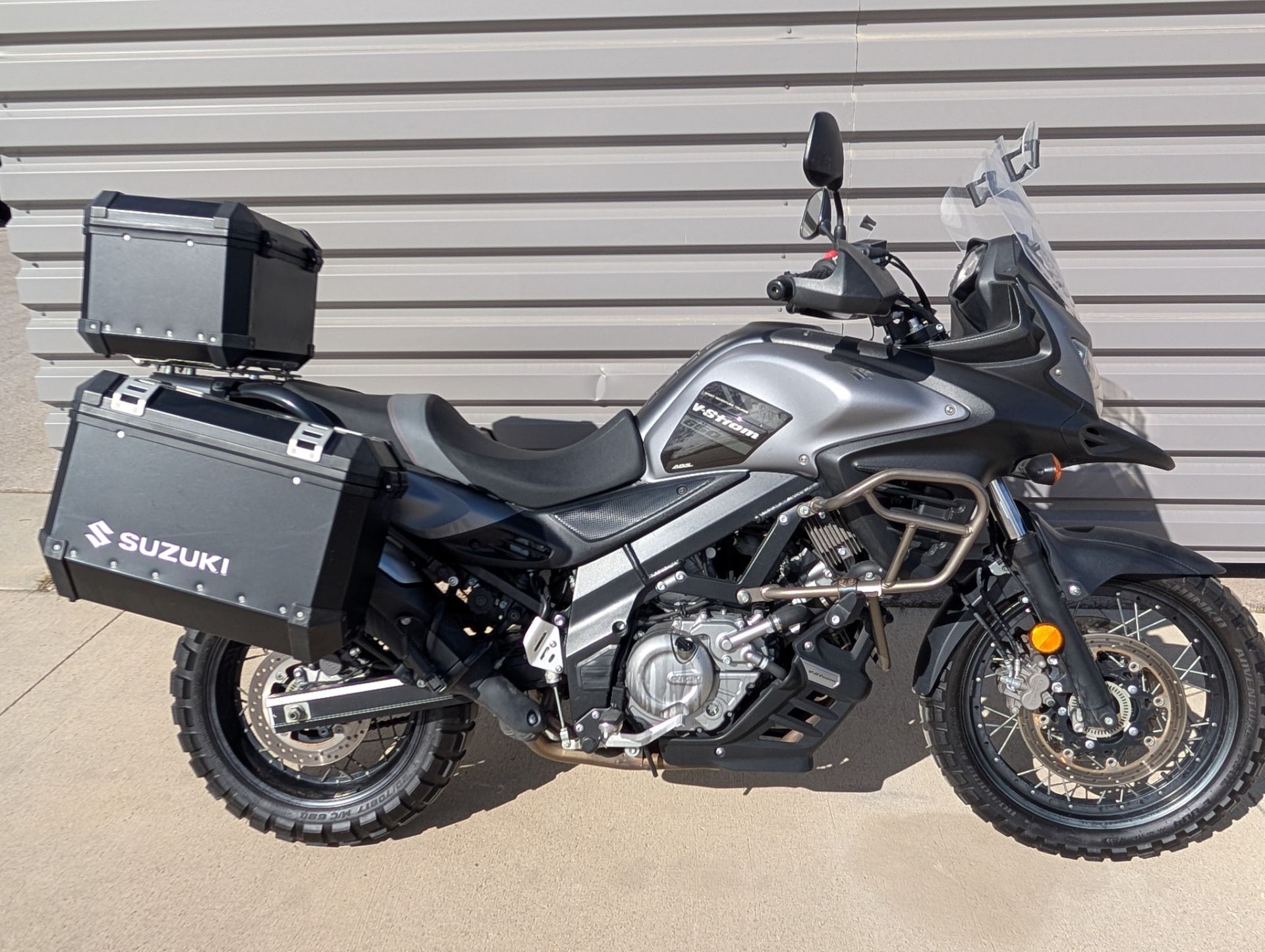 2015 Suzuki V-Strom 650 XT ABS 650XT ABS in Rapid City, SD