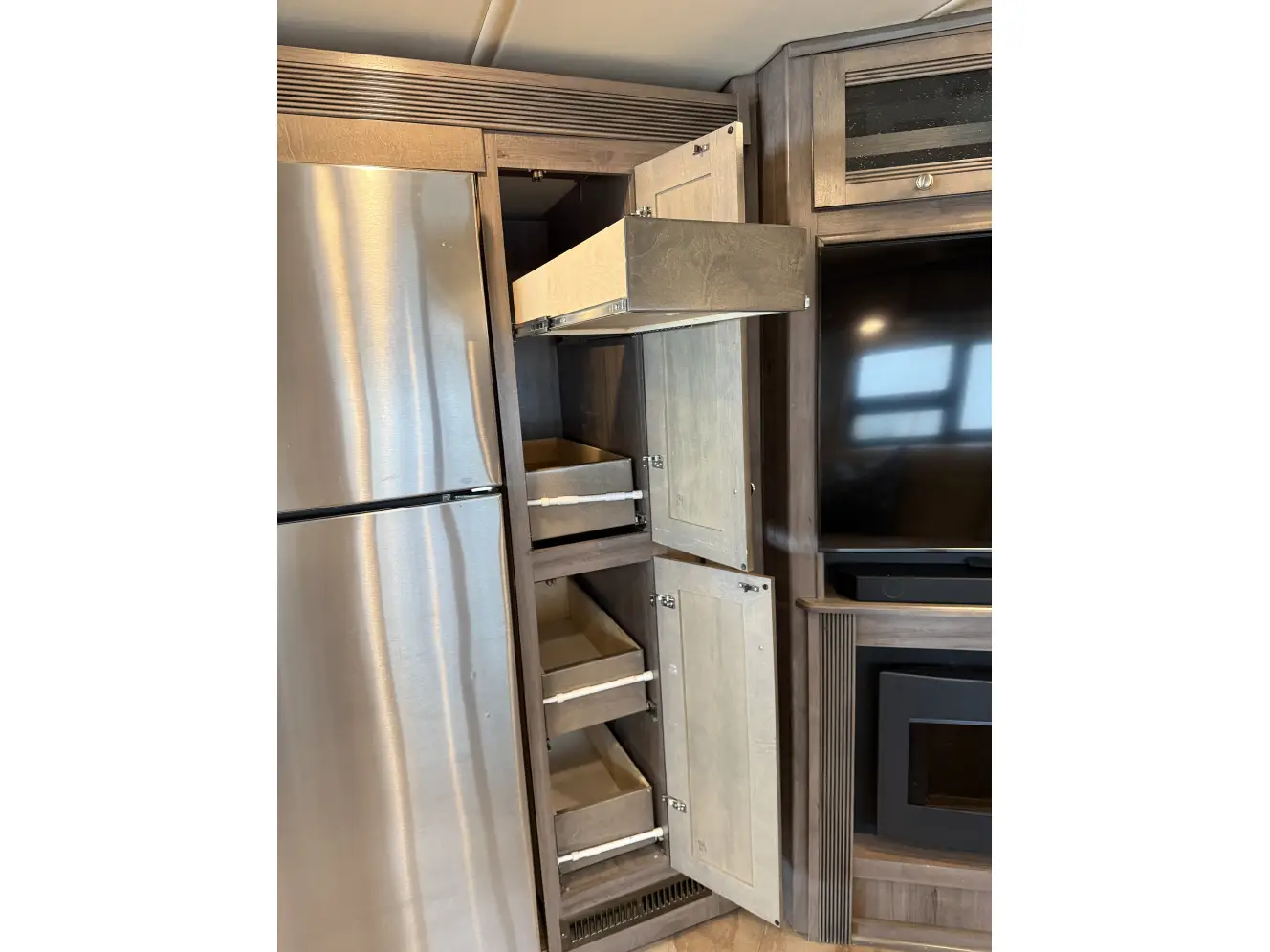 A photo of this 2019 Winnebago FORZA 38F