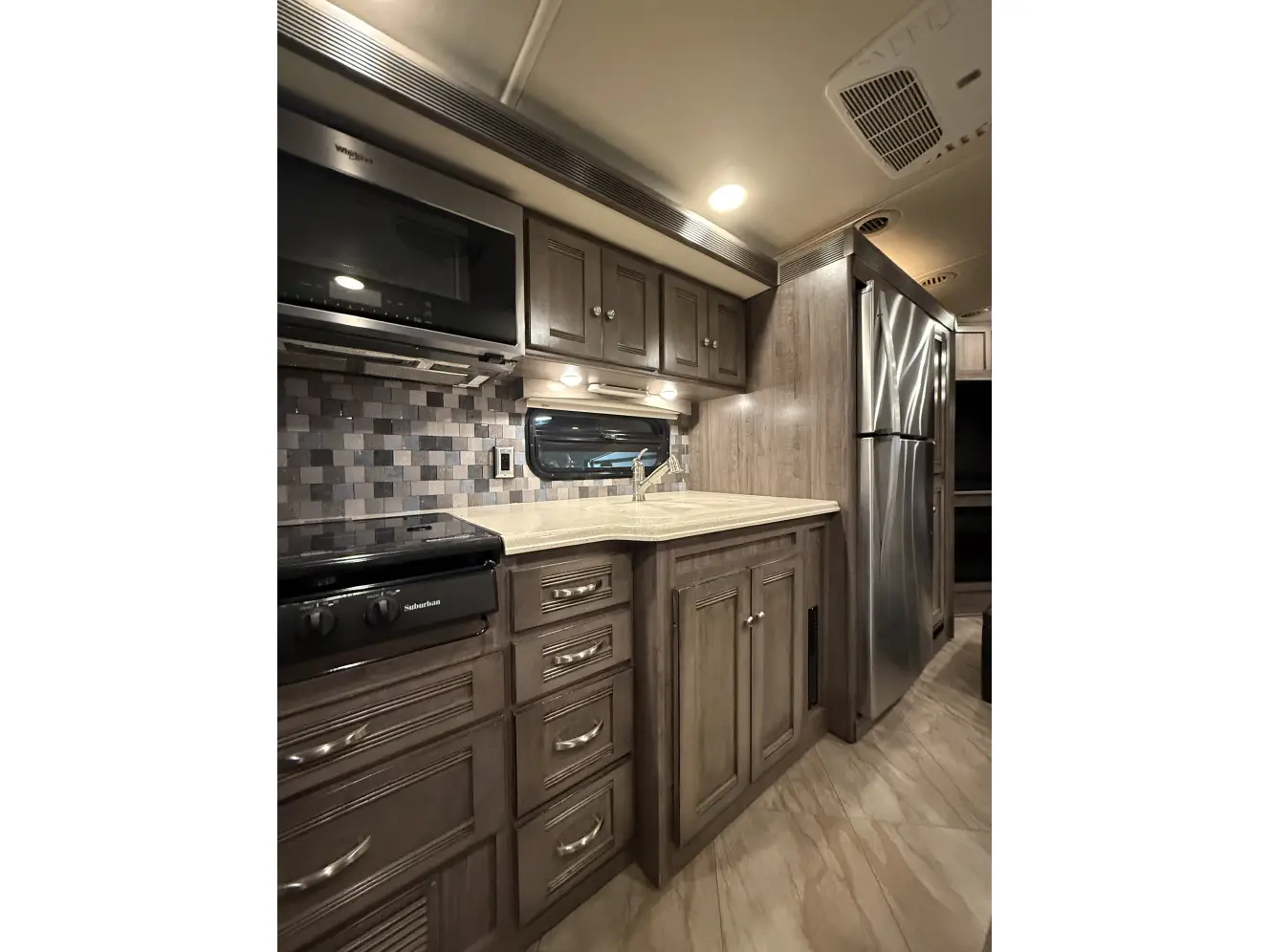 A photo of this 2019 Winnebago FORZA 38F