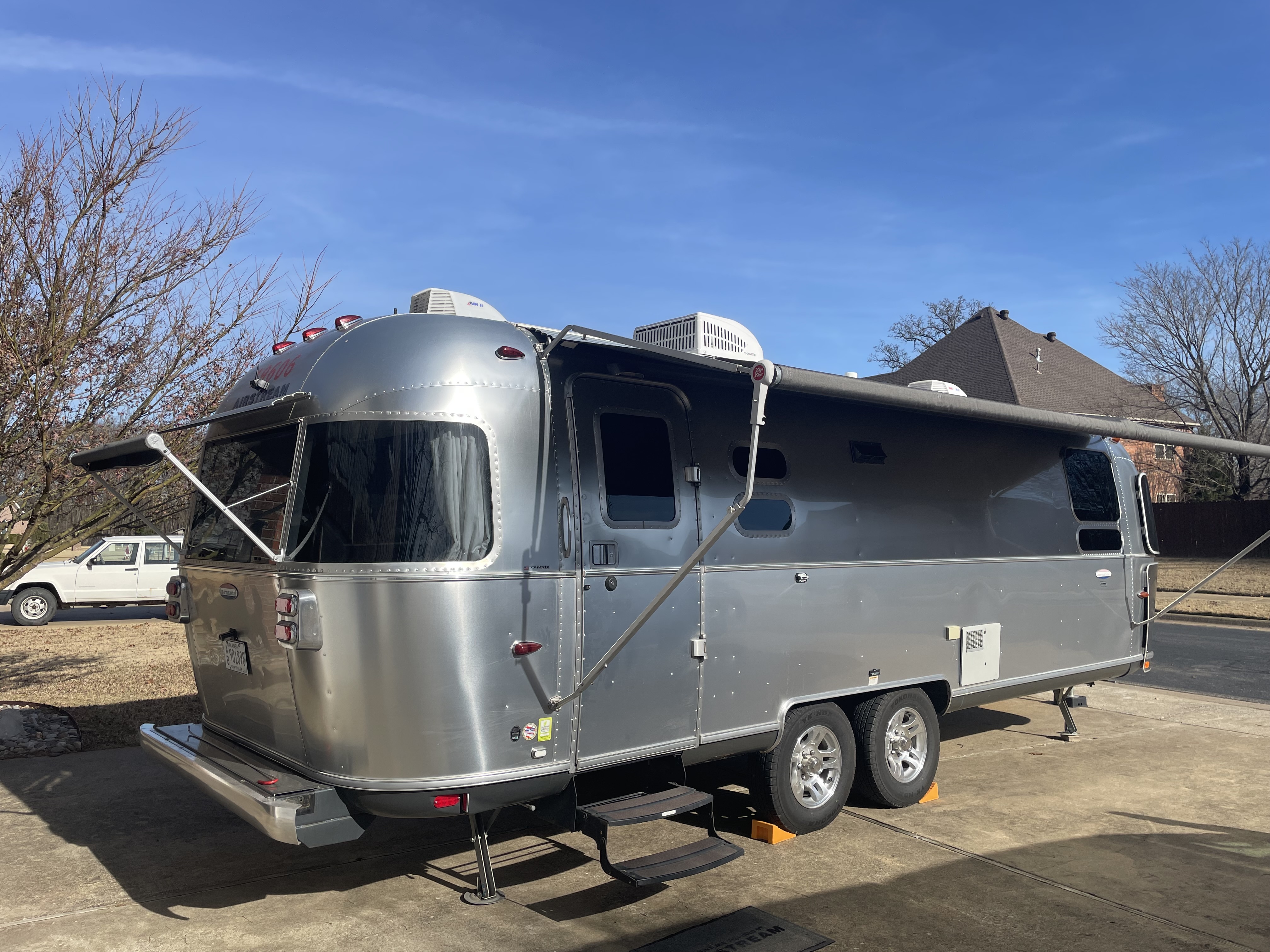 2012 Airstream INTERNATIONAL SIGNATURE 27FBQ RV