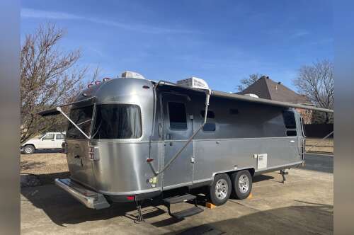 2012 Airstream INTERNATIONAL SIGNATURE 27FBQ in bentonville AR