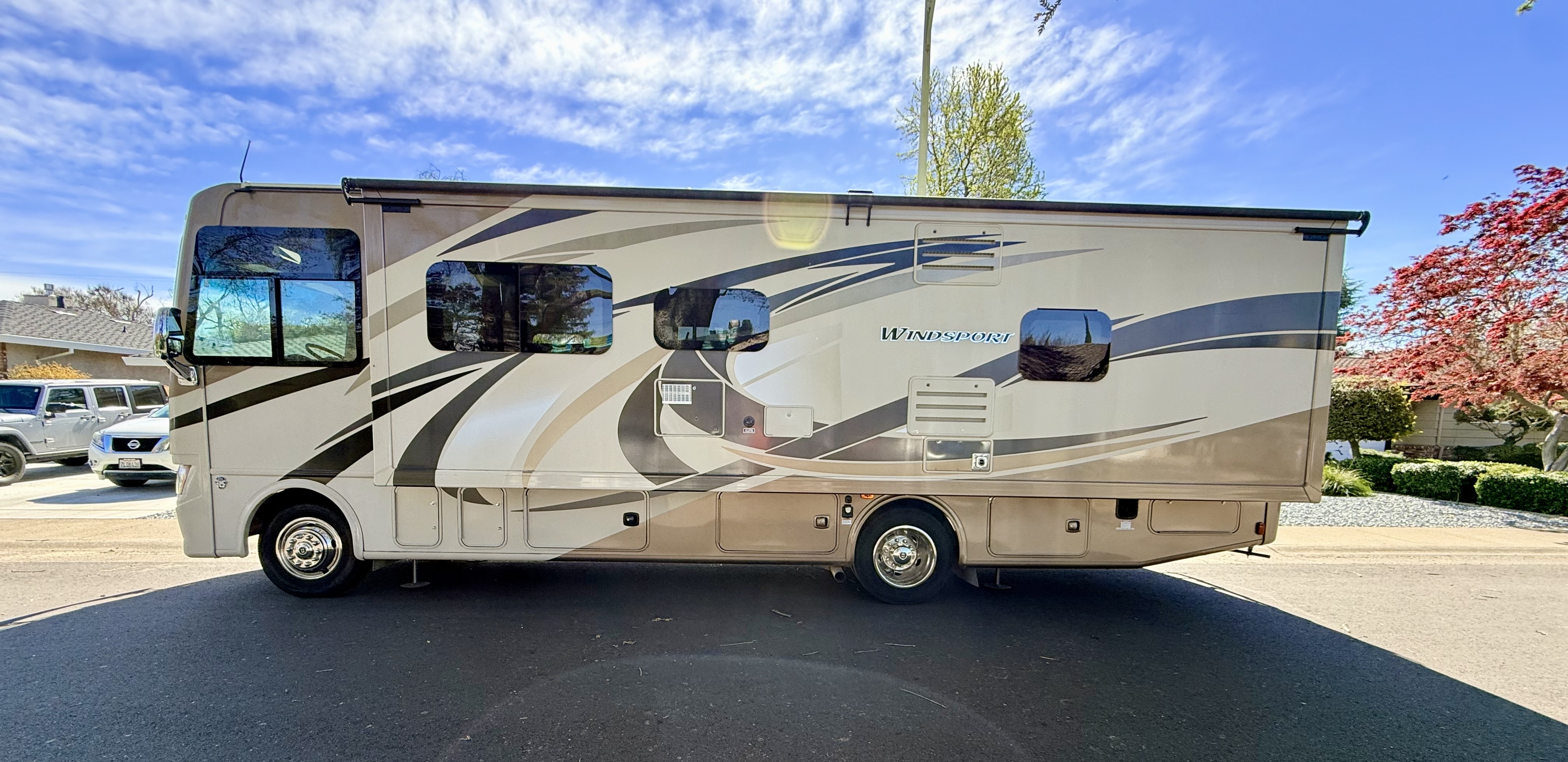 2016 Thor Motor Coach WINDSPORT 29M in sacramento CA