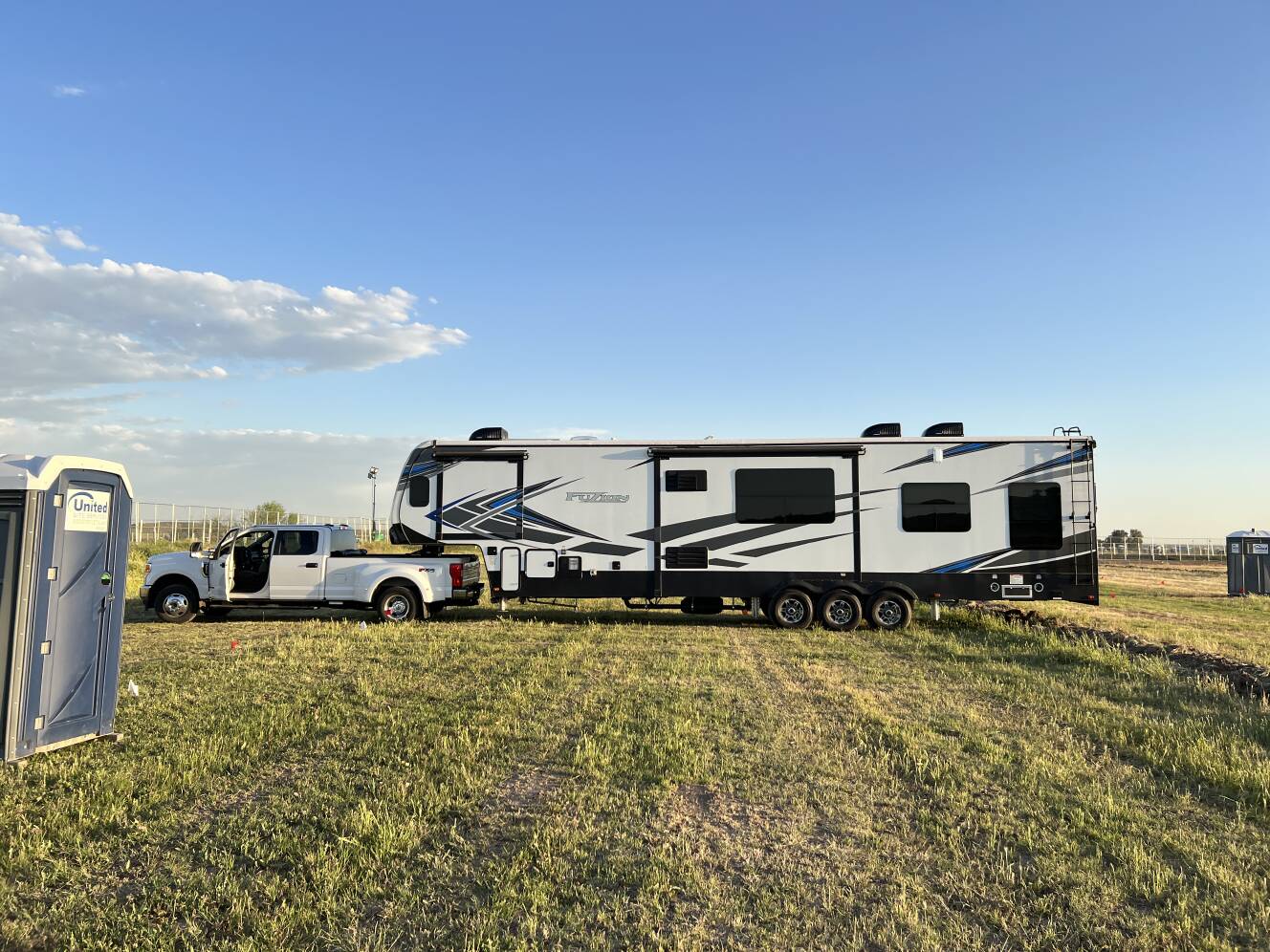 A photo of this 2020 Keystone FUZION 427