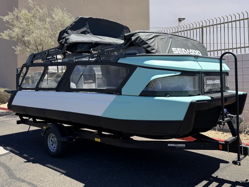 2026 Sea-Doo Switch Cruise 21 - 230 hp Painted in peoria AZ