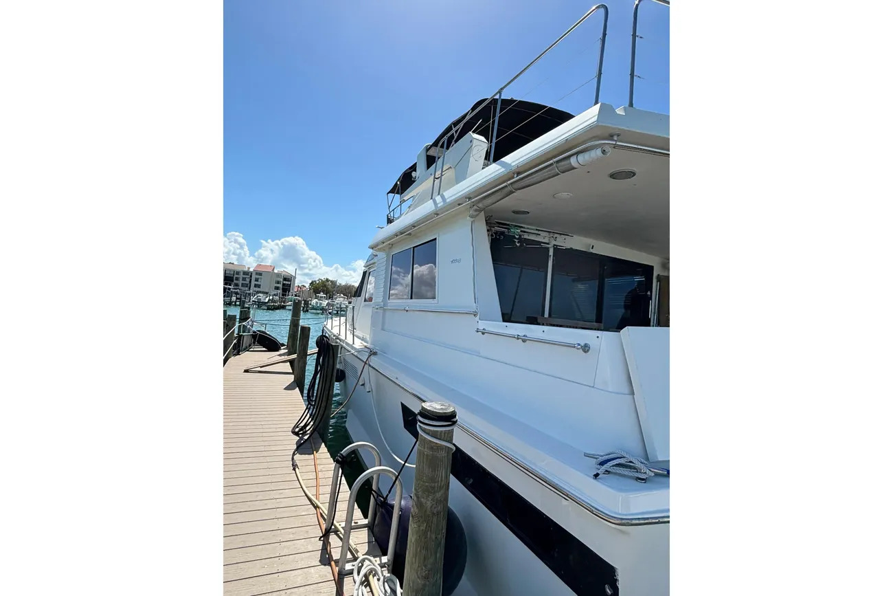 Used 1990 Viking 55 Motor Yacht For Sale in St. Petersburg, FL