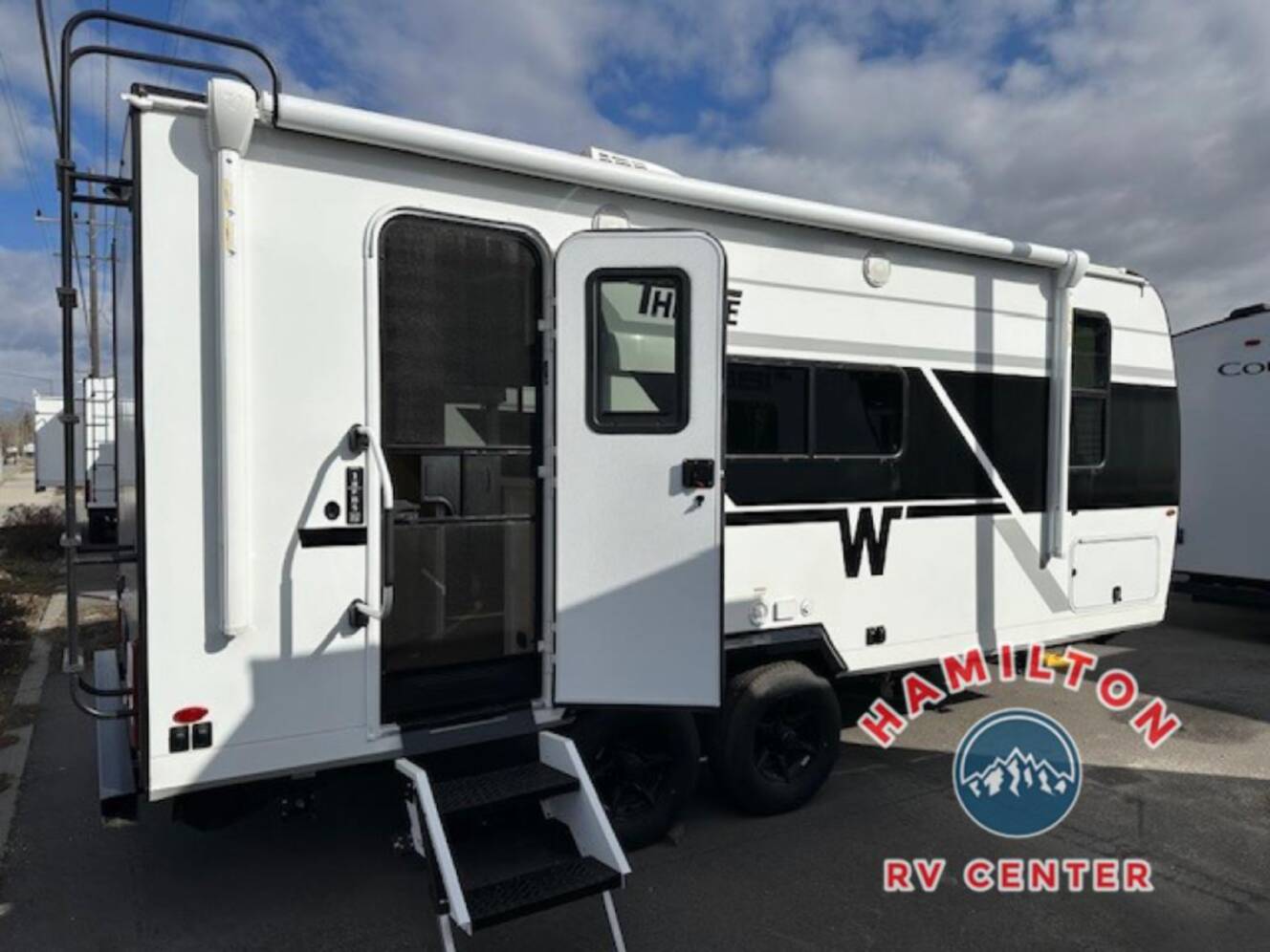 A photo of this 2026 Winnebago Thrive 18FBS