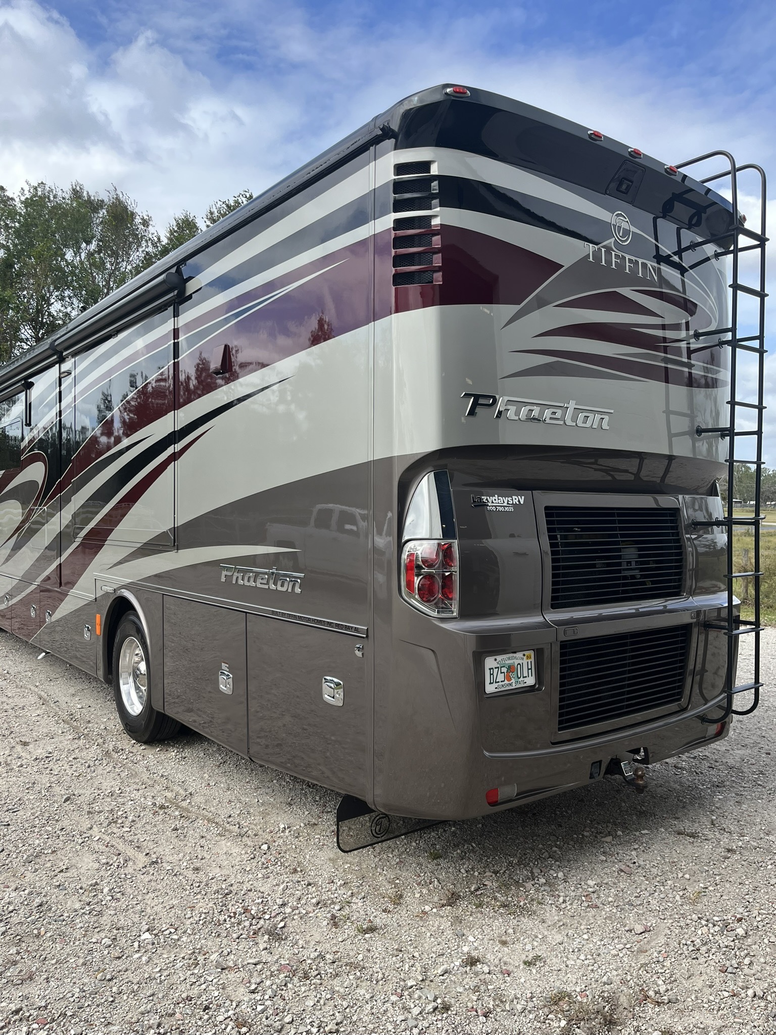 2018 Tiffin Motorhomes PHAETON 40 QBH in sarasota FL