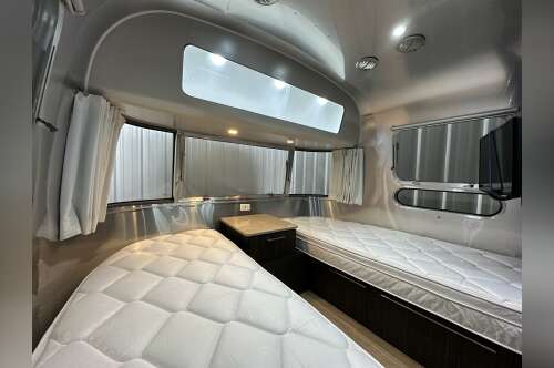 2019 Airstream INTERNATIONAL SIGNATURE 28RBT in croton on hudson NY
