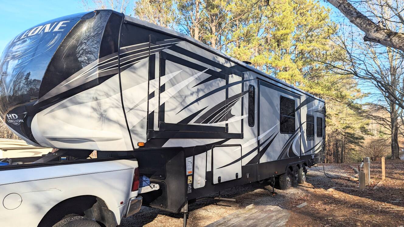 A photo of this 2020 Heartland CYCLONE 4007