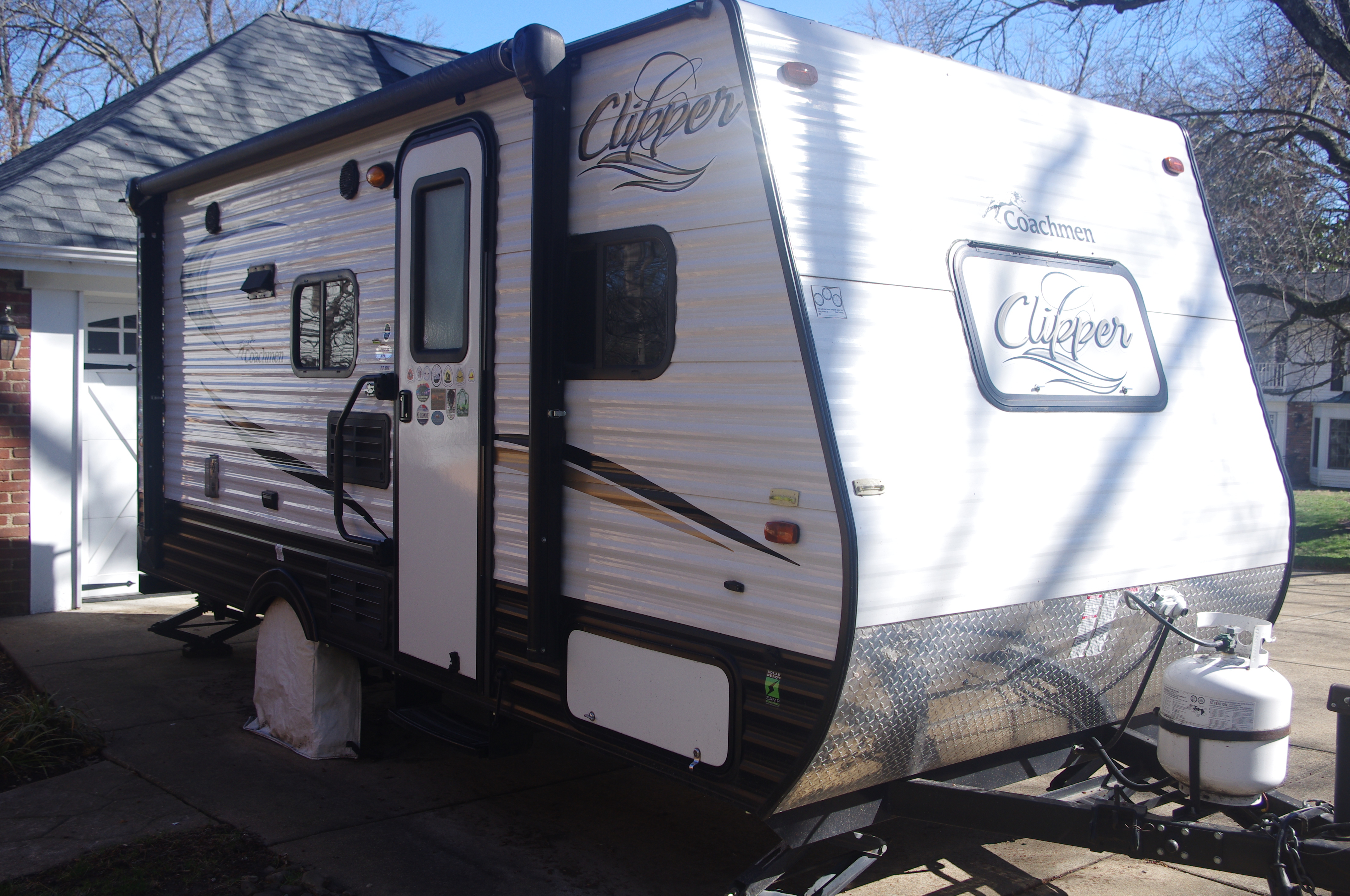 2017 Coachmen CLIPPER ULTRA-LIGHT 17BH in creve coeur MO