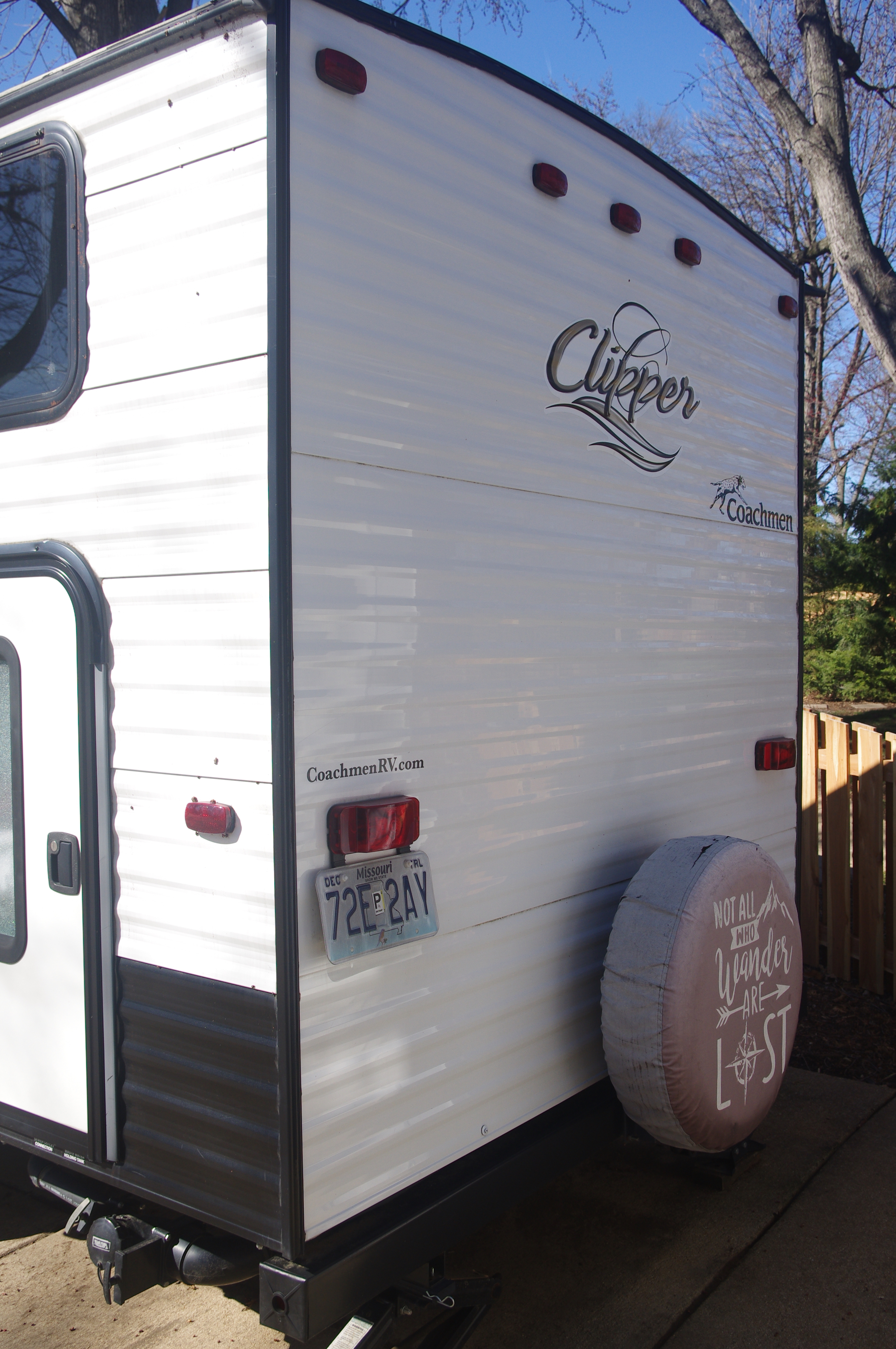 2017 Coachmen CLIPPER ULTRA-LIGHT 17BH in creve coeur MO