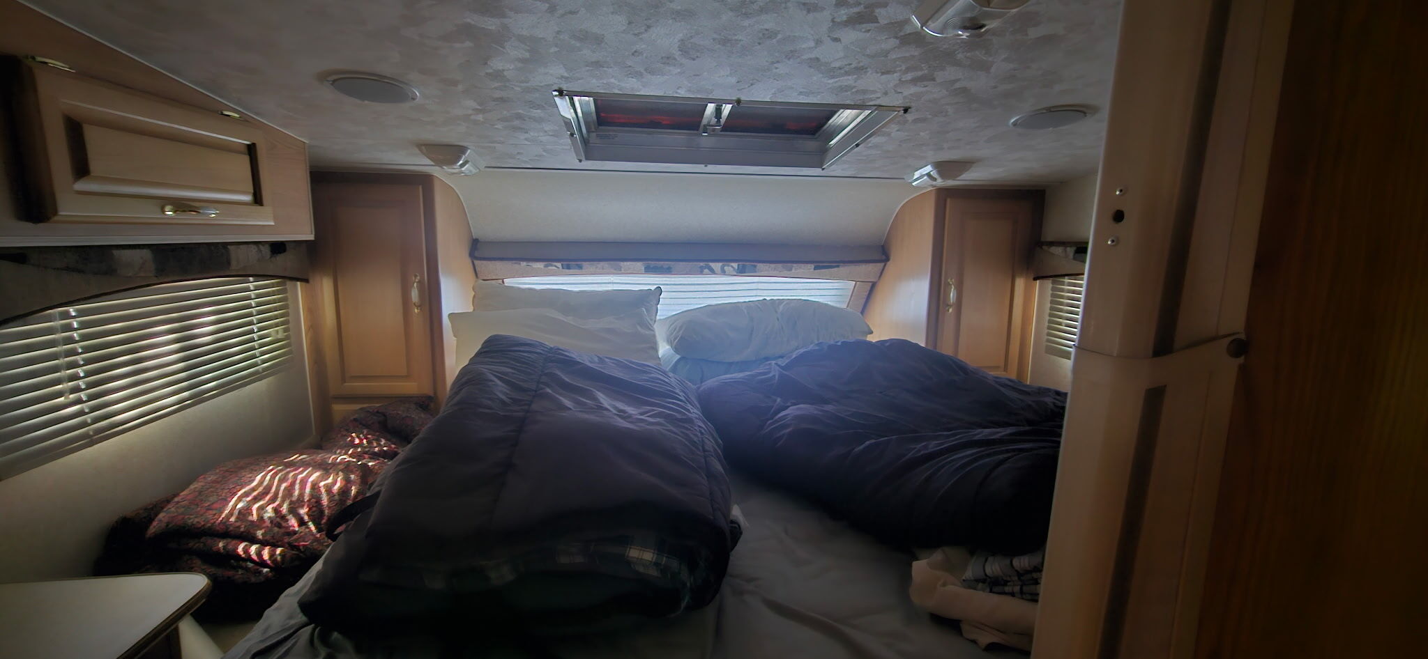 2002 Alpenlite SANTA FE 1150 in oakley CA