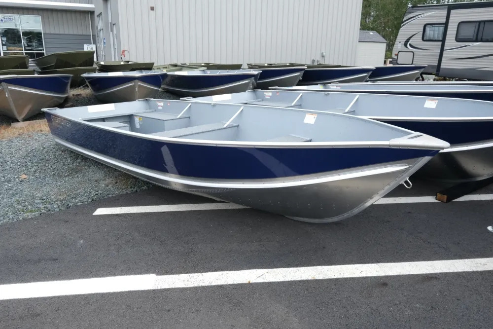 2025 Crestliner 1672 Outreach in