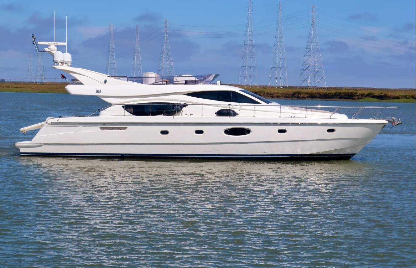 A photo of this 2006 Ferretti 550 Flybridge