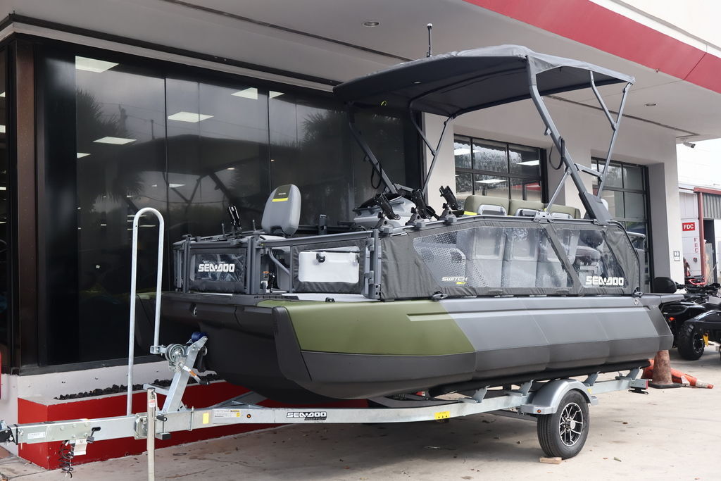2025 Sea-Doo Switch Fish 18 - 170 hp Galvanized in west palm beach FL