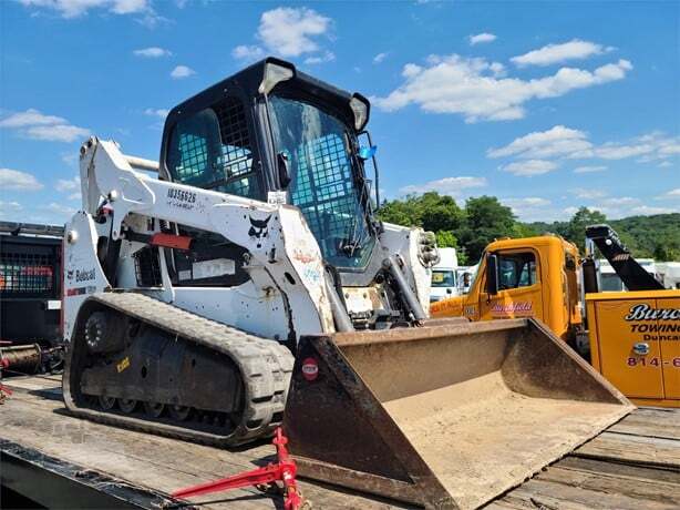 2015 BOBCAT t590 in Duncansville, PA
