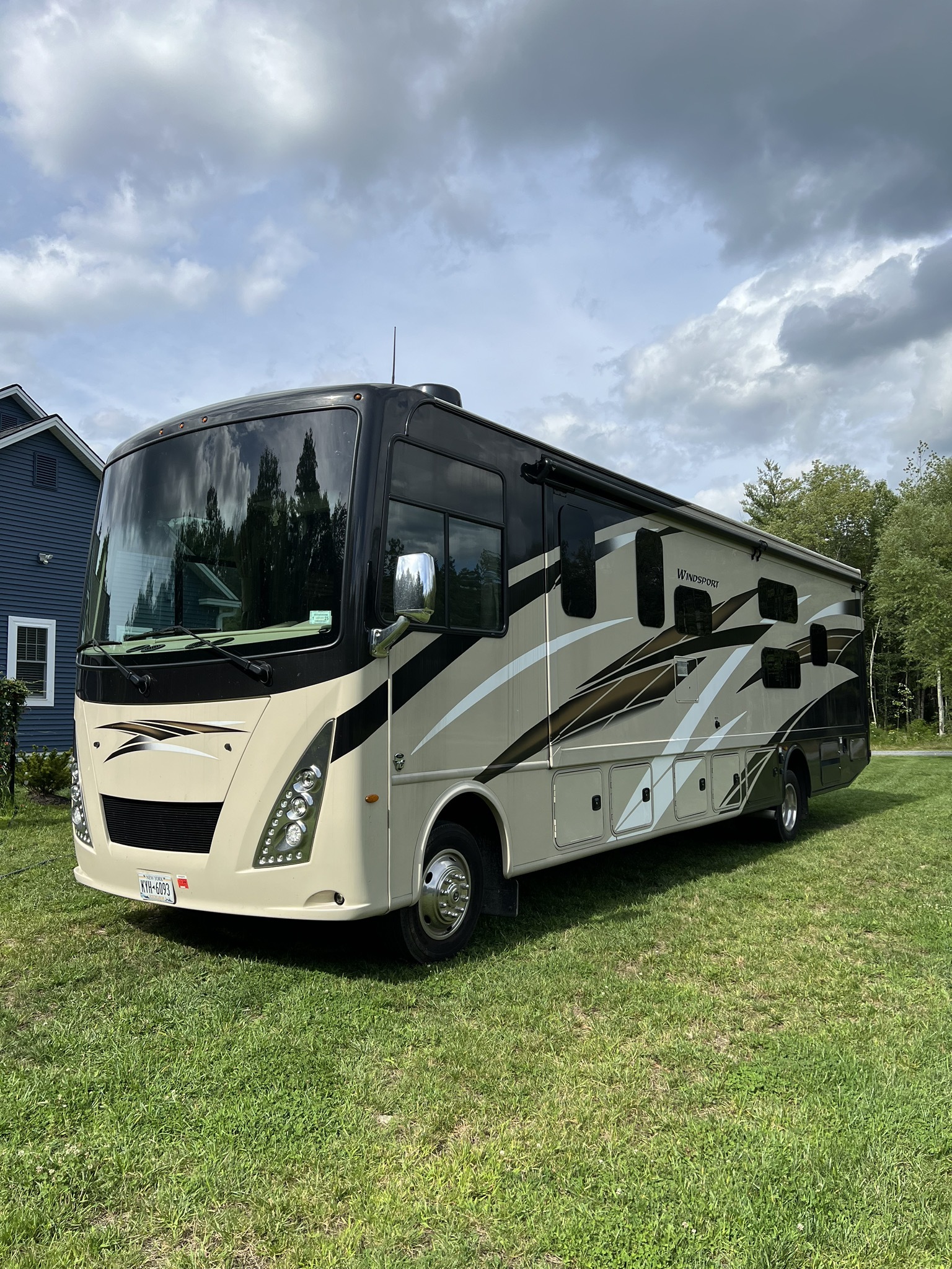 2020 Thor Motor Coach WINDSPORT 34J in gansevoort NY