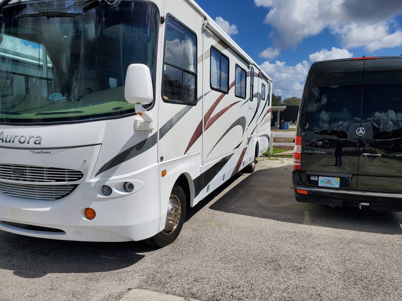 A photo of this 2007 Coachmen Aurora 3650TS
