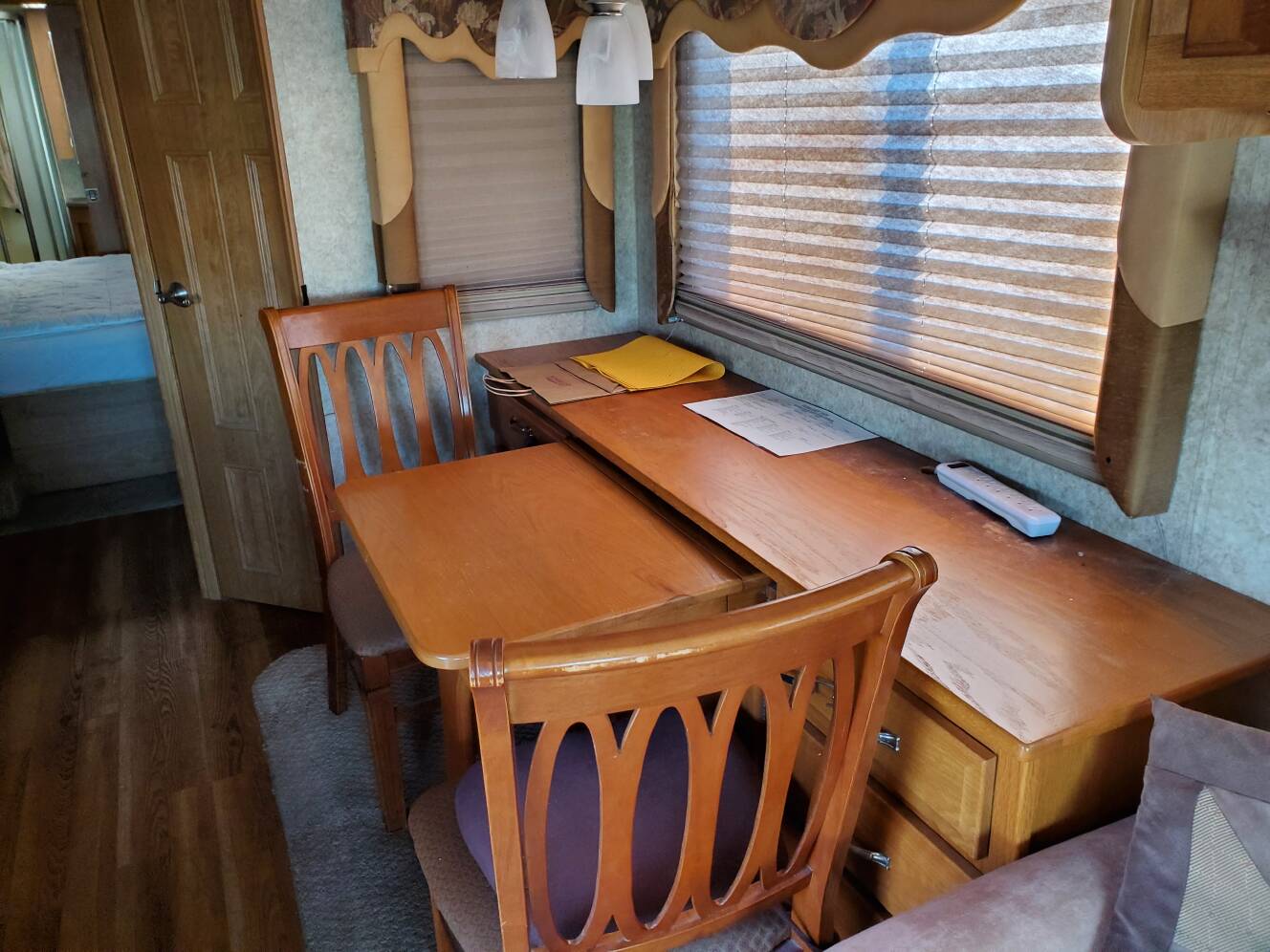 A photo of this 2007 Coachmen Aurora 3650TS