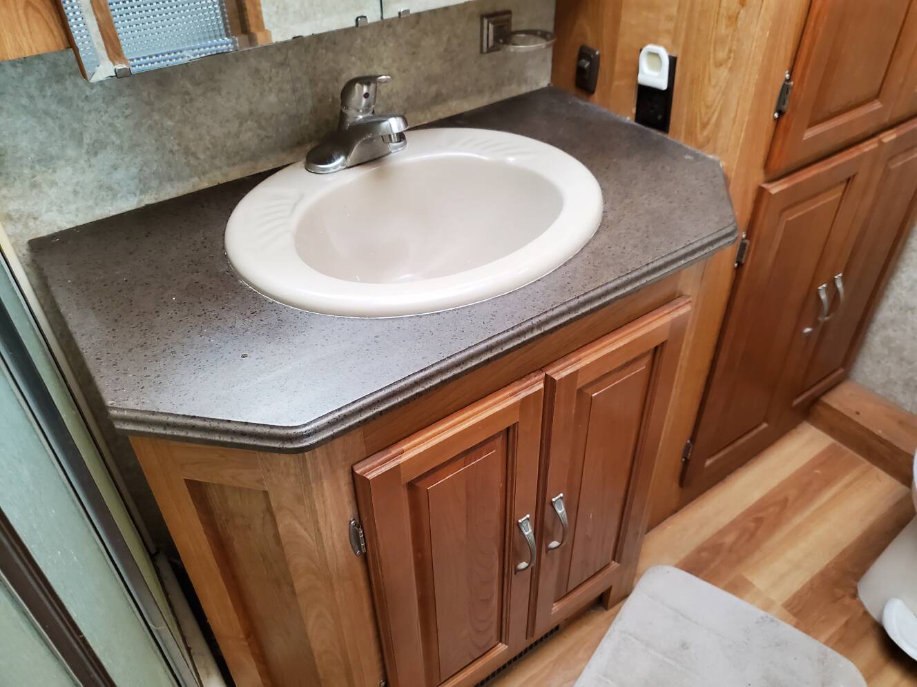 A photo of this 2007 Coachmen Aurora 3650TS