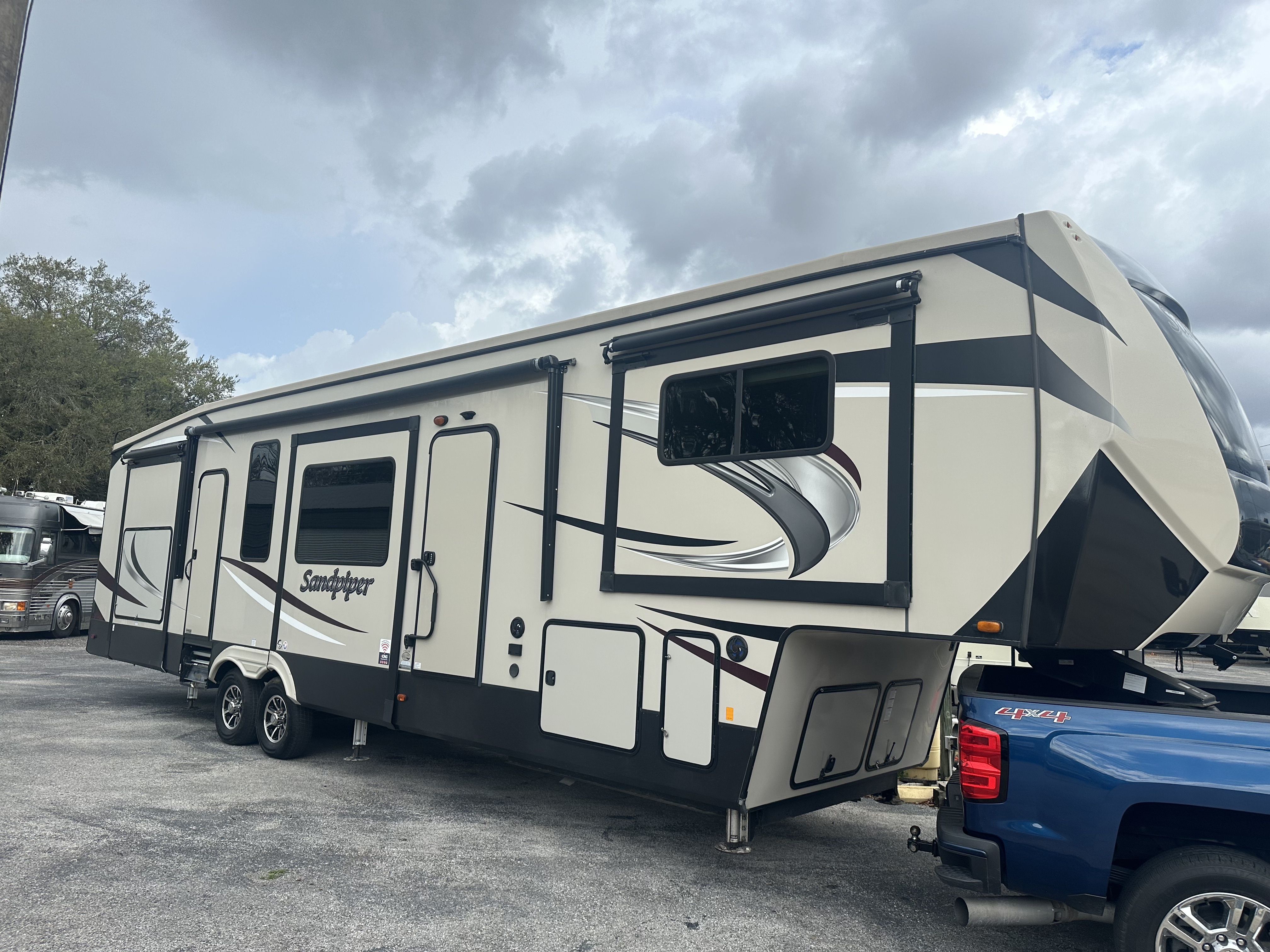 2020 Forest River SANDPIPER 379FLOK in lake wales FL
