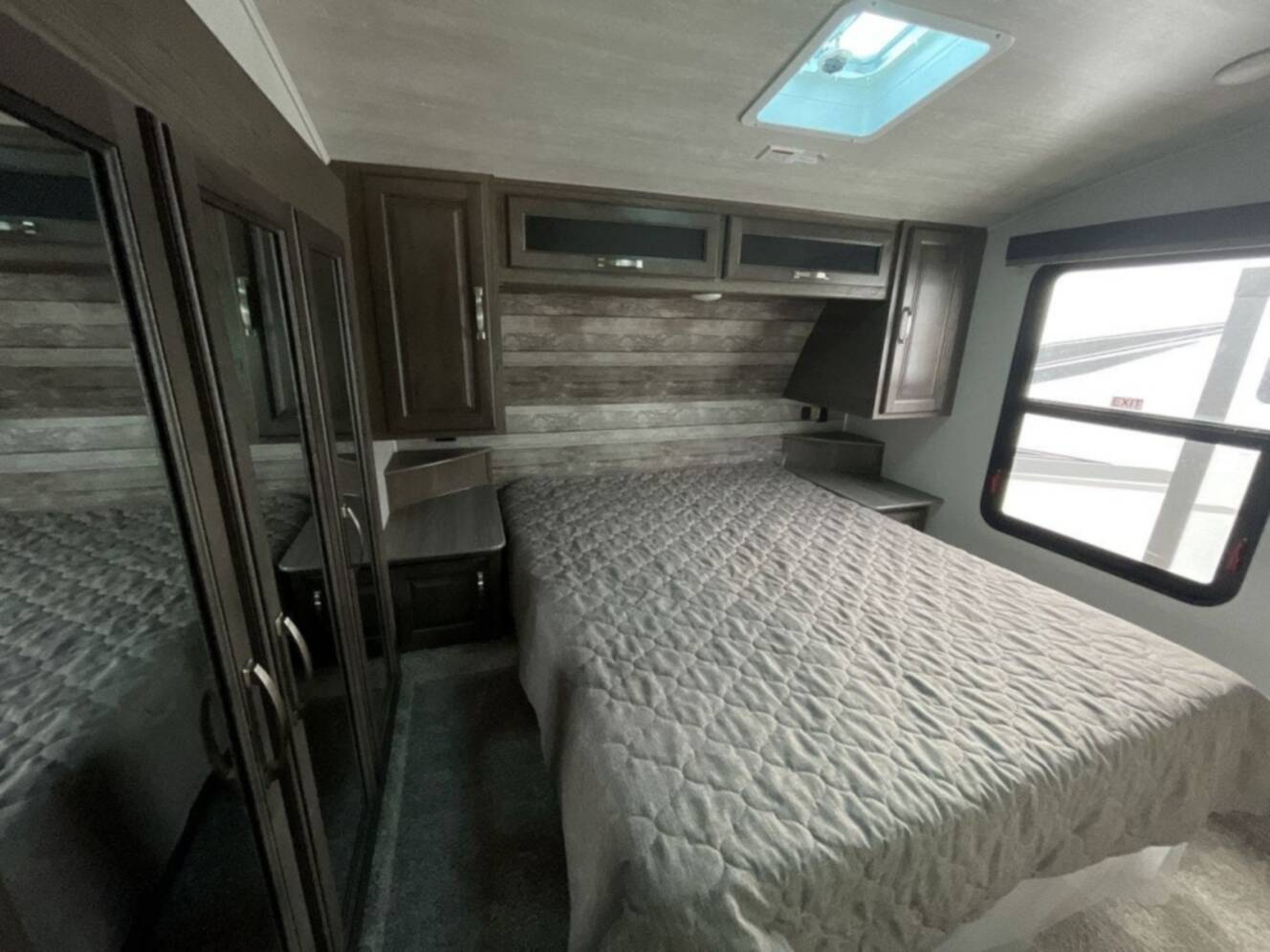 A photo of this 2022 Keystone COUGAR 24RDS