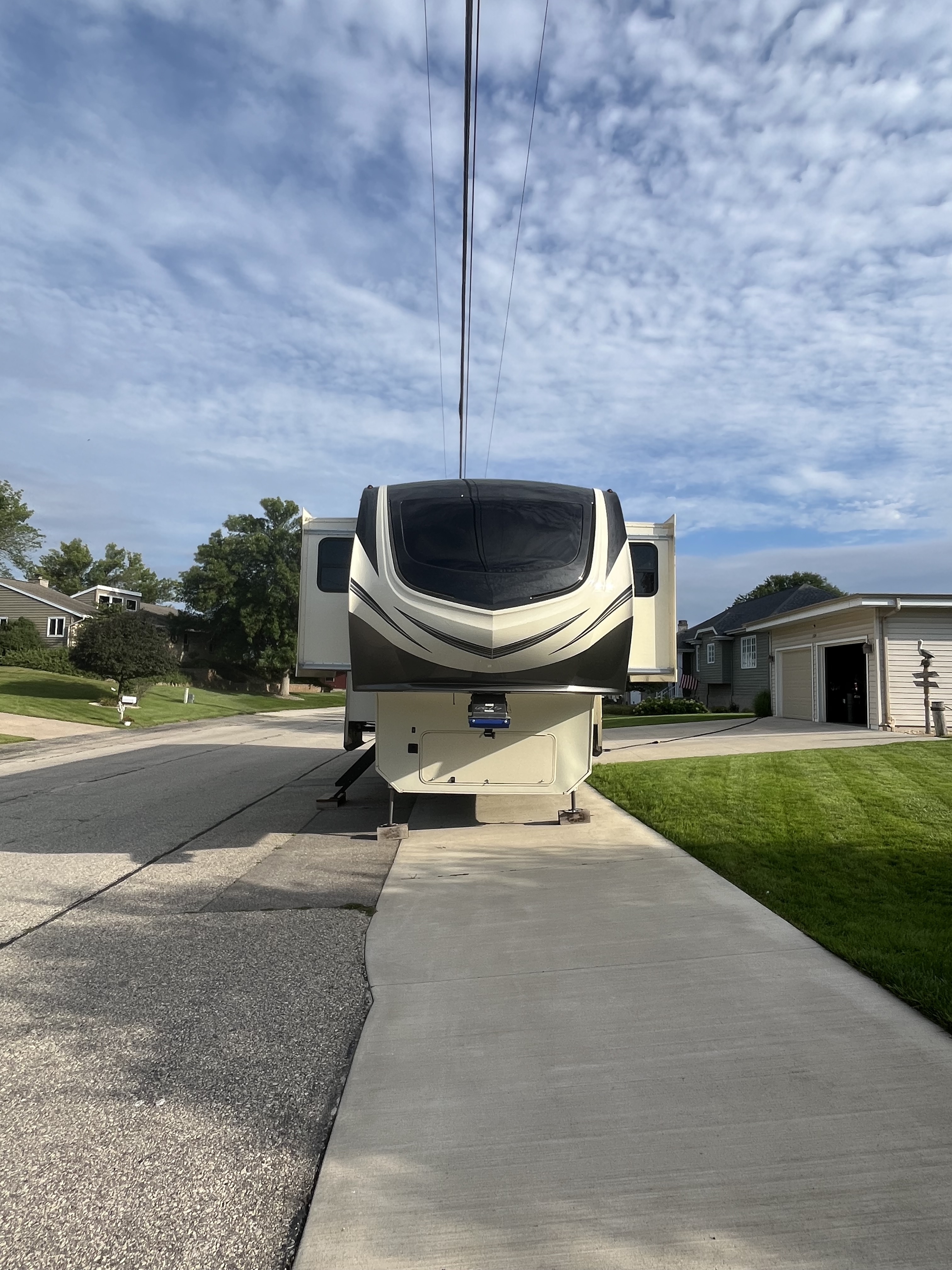 2020 Grand Design SOLITUDE 380FL R in la crosse WI