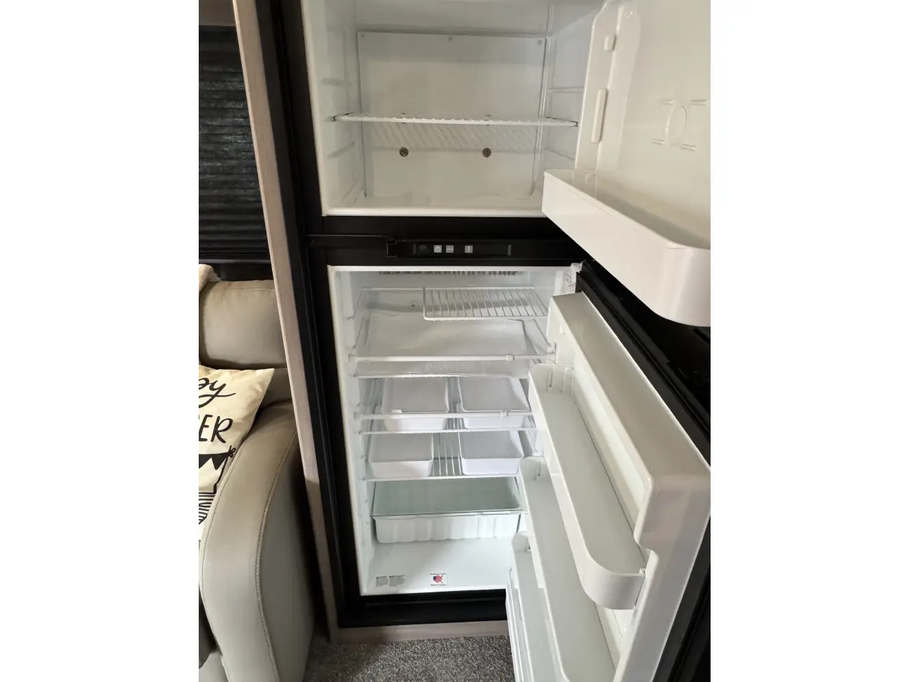 A photo of this 2021 Crossroads SUNSET TRAIL SS212RB