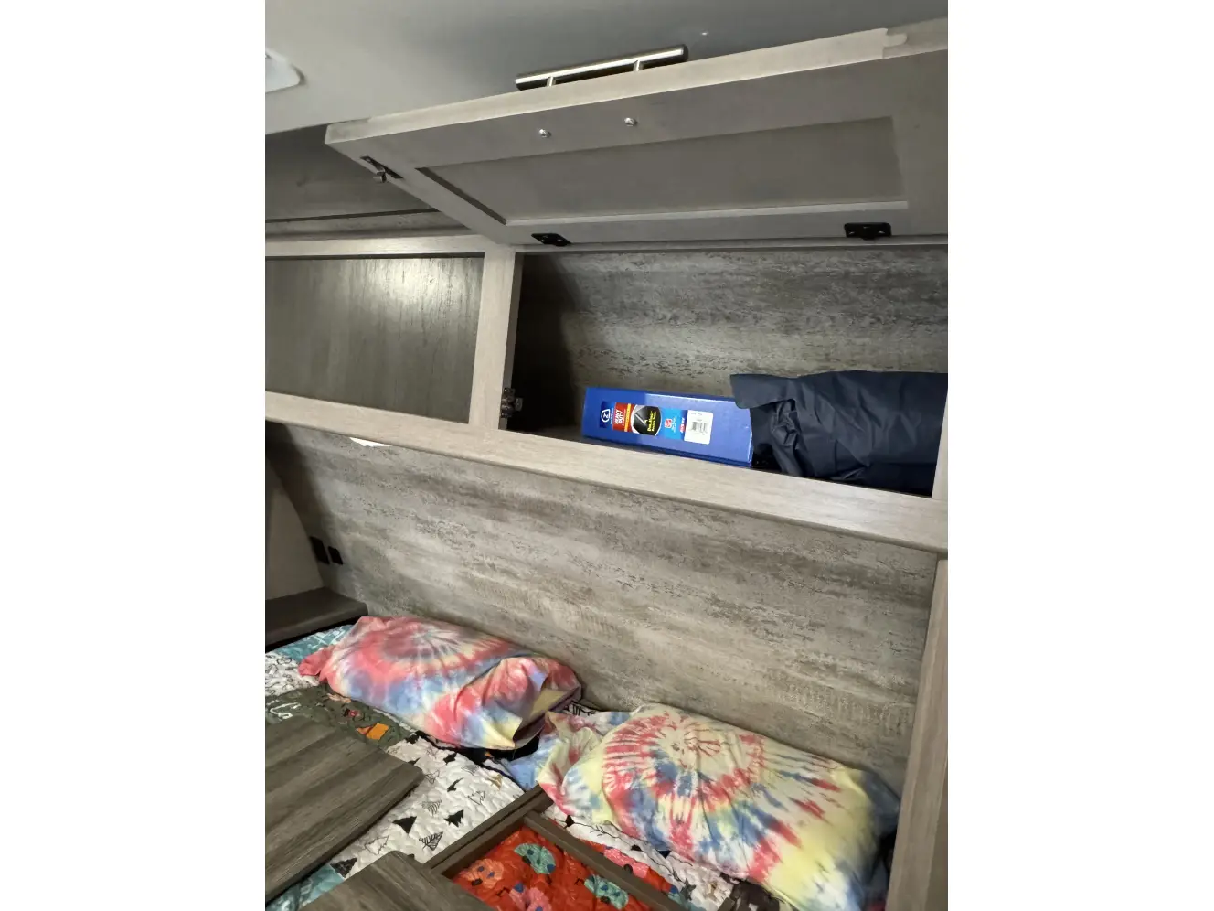 A photo of this 2021 Crossroads SUNSET TRAIL SS212RB