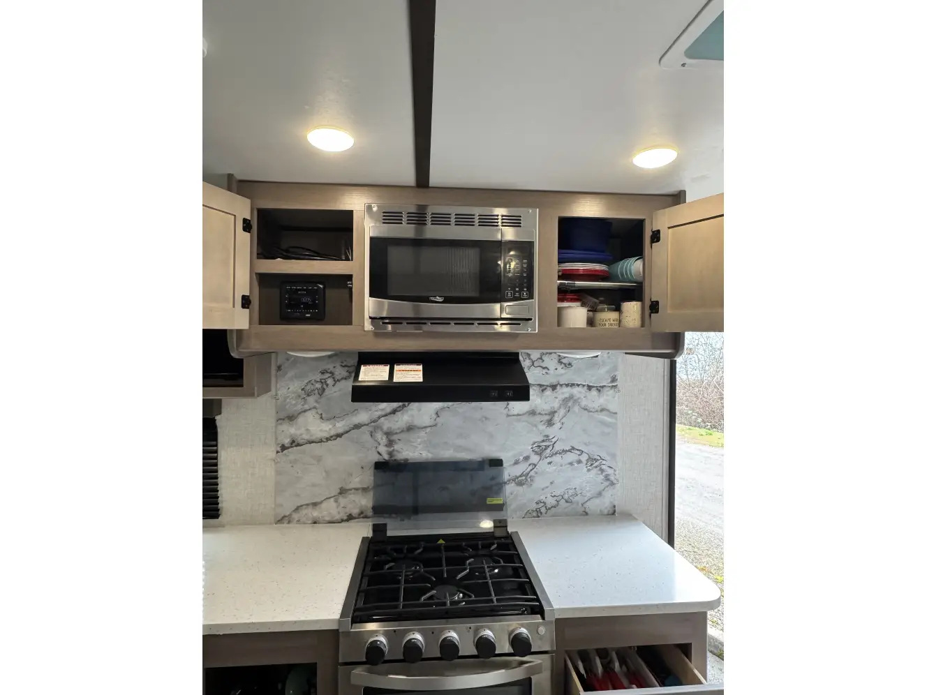 A photo of this 2021 Crossroads SUNSET TRAIL SS212RB