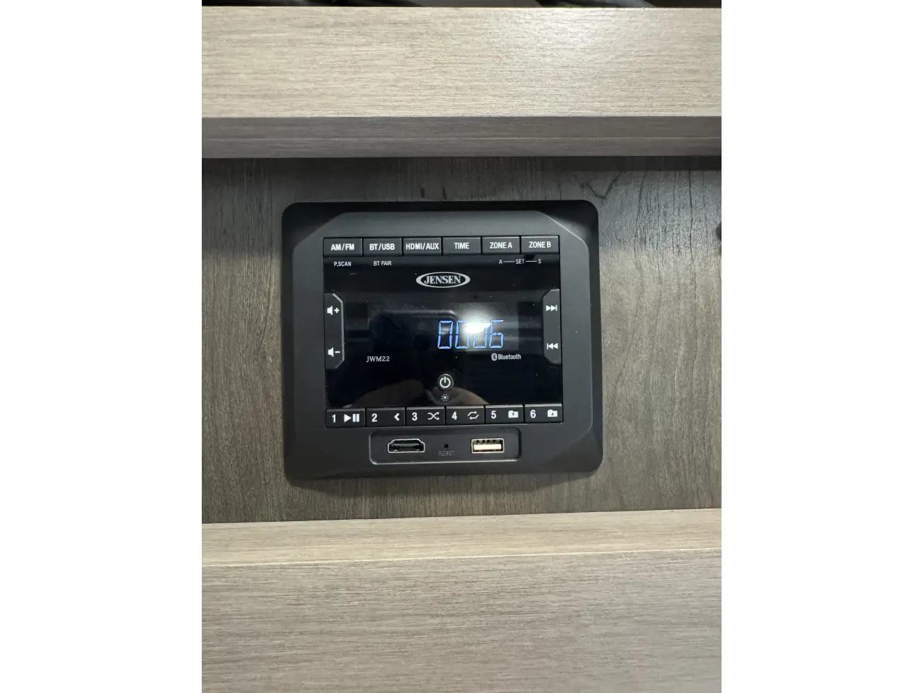 A photo of this 2021 Crossroads SUNSET TRAIL SS212RB