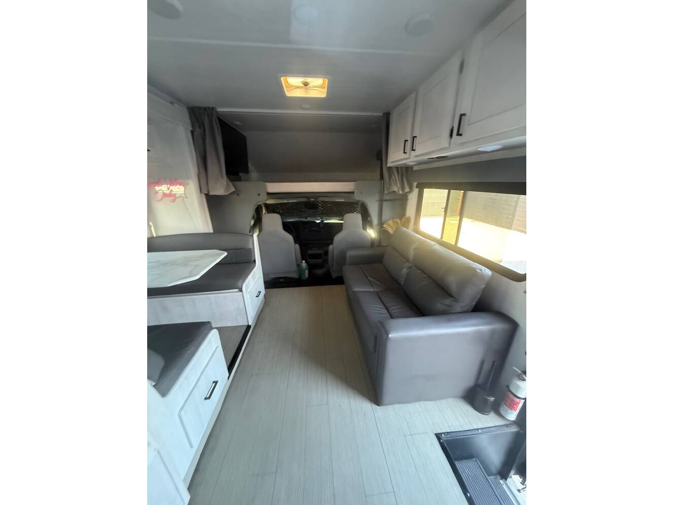 A photo of this 2023 East To West ENTRADA 3100 FB