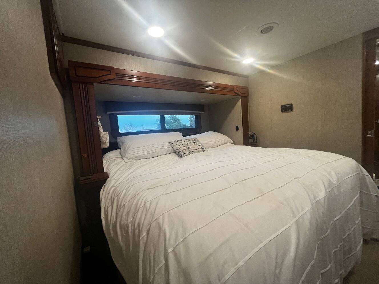 A photo of this 2015 Redwood REDWOOD 39MB