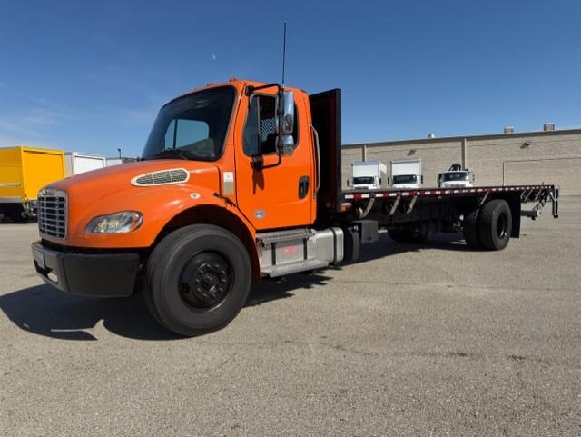 2016 FREIGHTLINER Business Class M2 106 in Fontana, CA