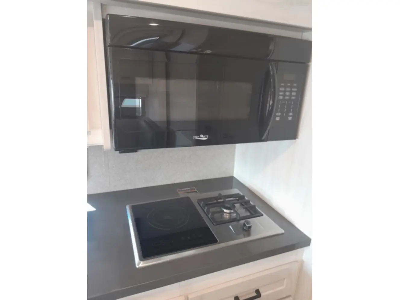 A photo of this 2021 Winnebago ADVENTURER 36Z