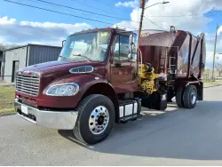 2015 FREIGHTLINER M2