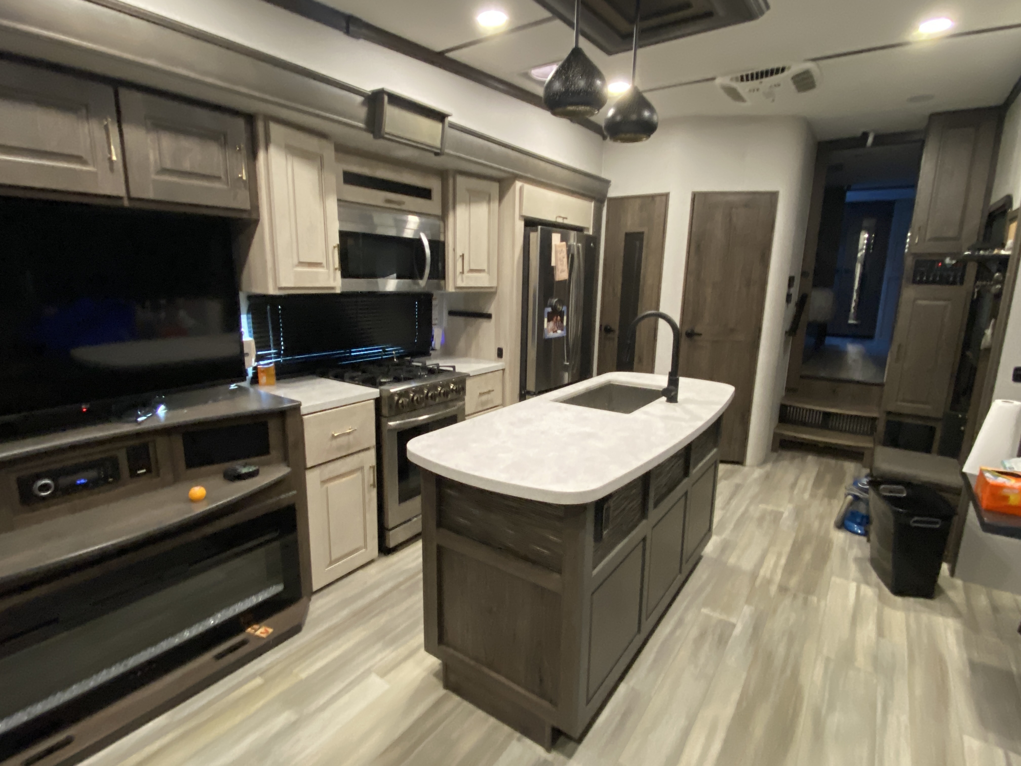 2021 Alliance Rv PARADIGM 370FB RV