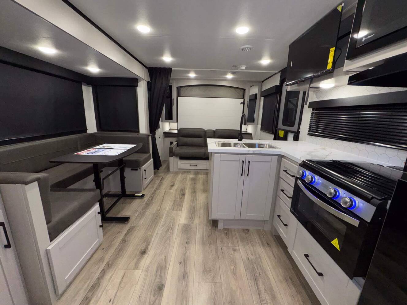 A photo of this 2026 Jayco Jay Feather 23MBD