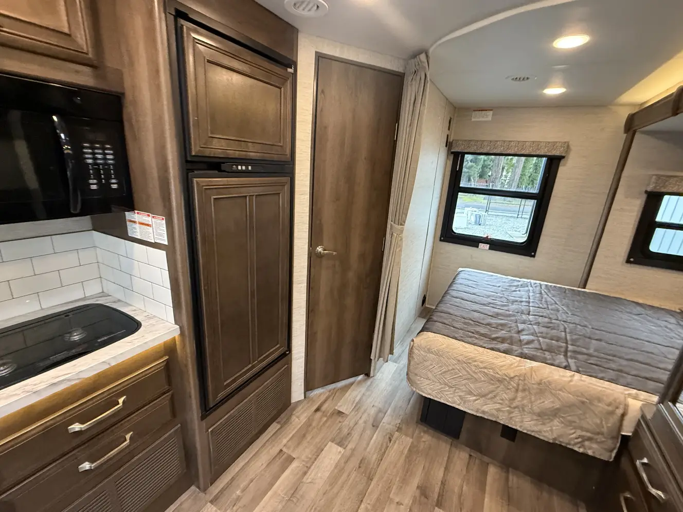 A photo of this 2021 Jayco MELBOURNE 24L