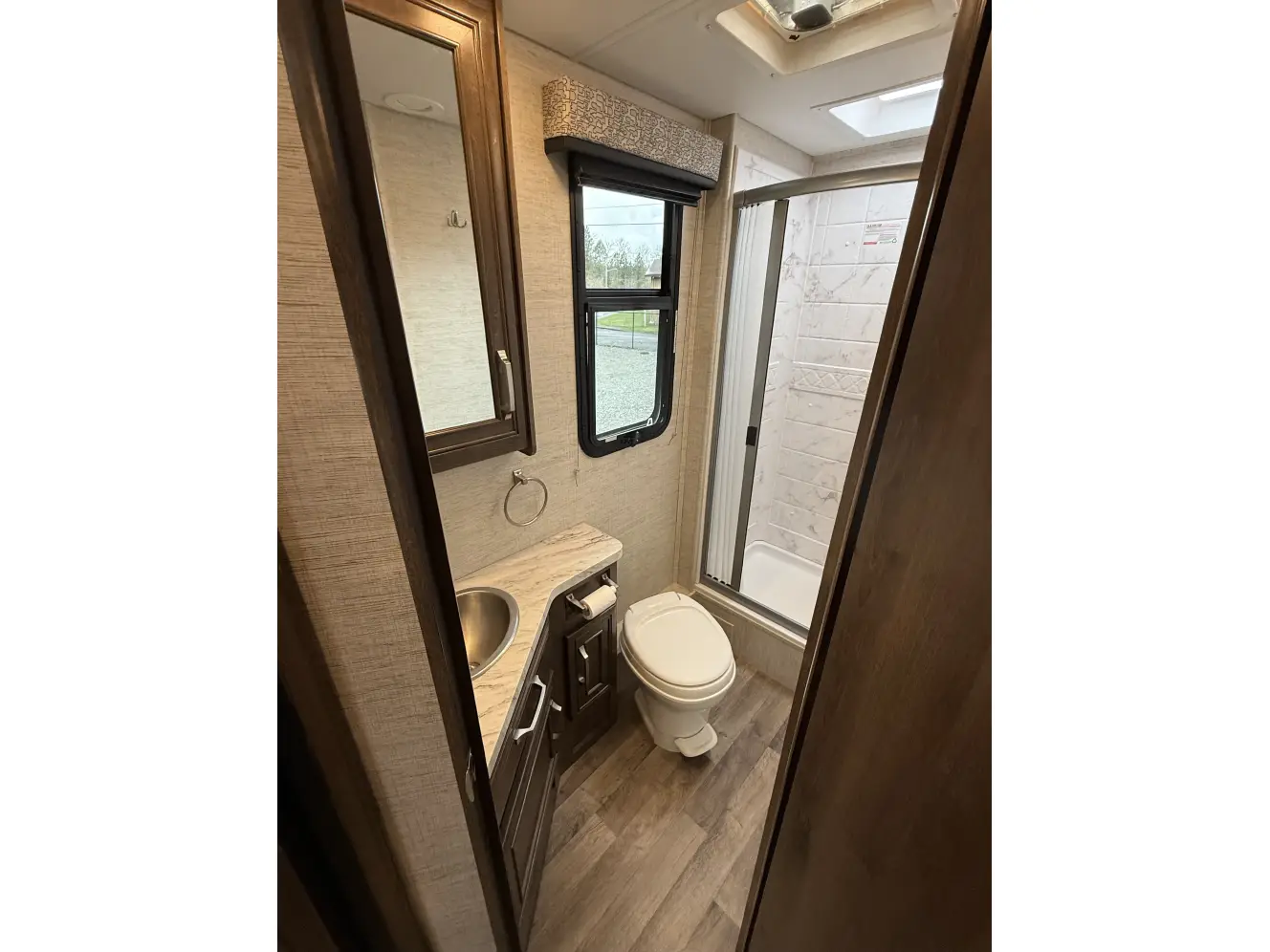 A photo of this 2021 Jayco MELBOURNE 24L