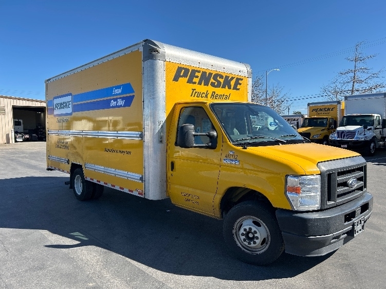 2022 FORD ECONOLINE in Knoxville, TN