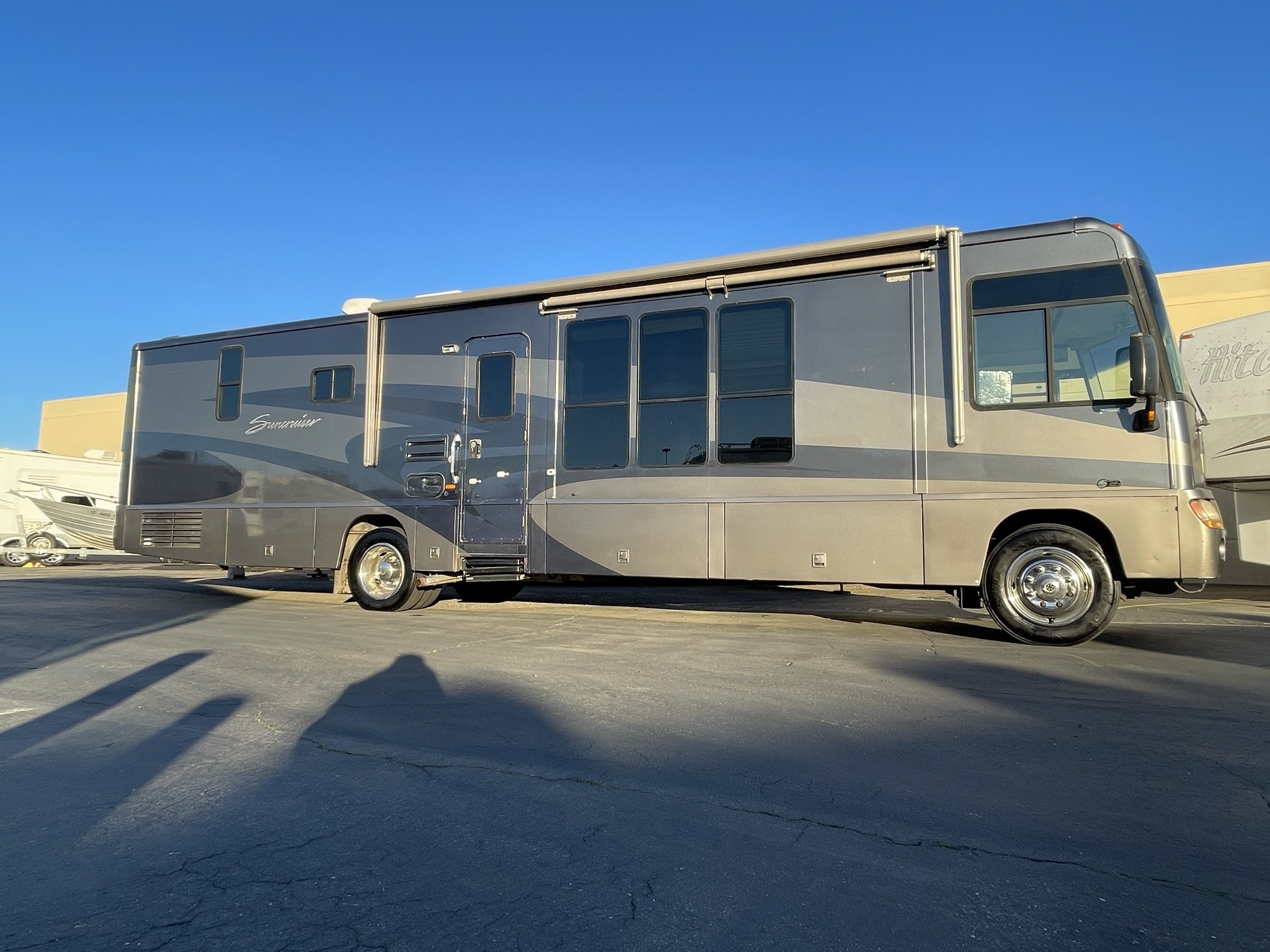 2005 Itasca SUNCRUISER 38J RV