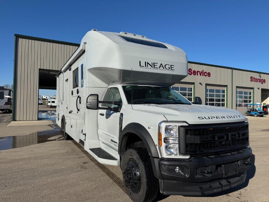 2026 Grand Design Lineage Series F 31ZW in burlington WI