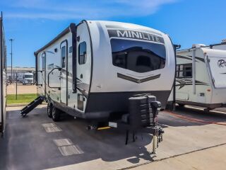 2023 FOREST RIVER ROCKWOOD MINI LITE 2516S