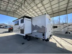 2026 LANCE 2255 TRAVEL TRAILER