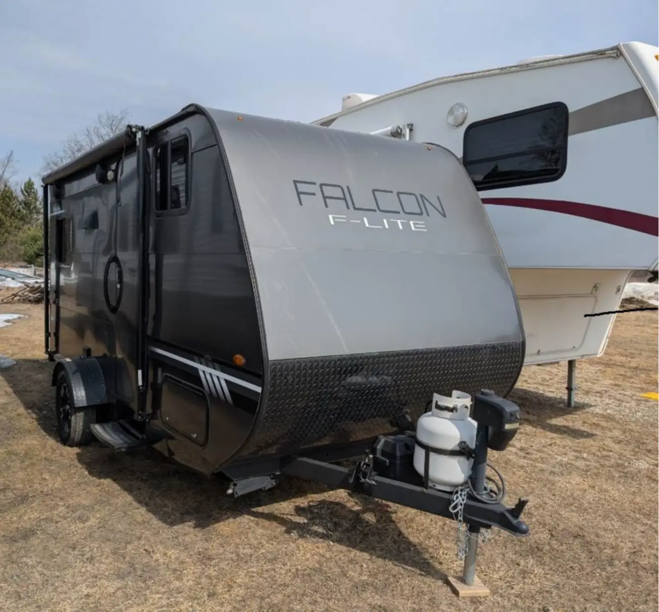 A photo of this 2019 Travel Lite FALCON F-LITE 19BH
