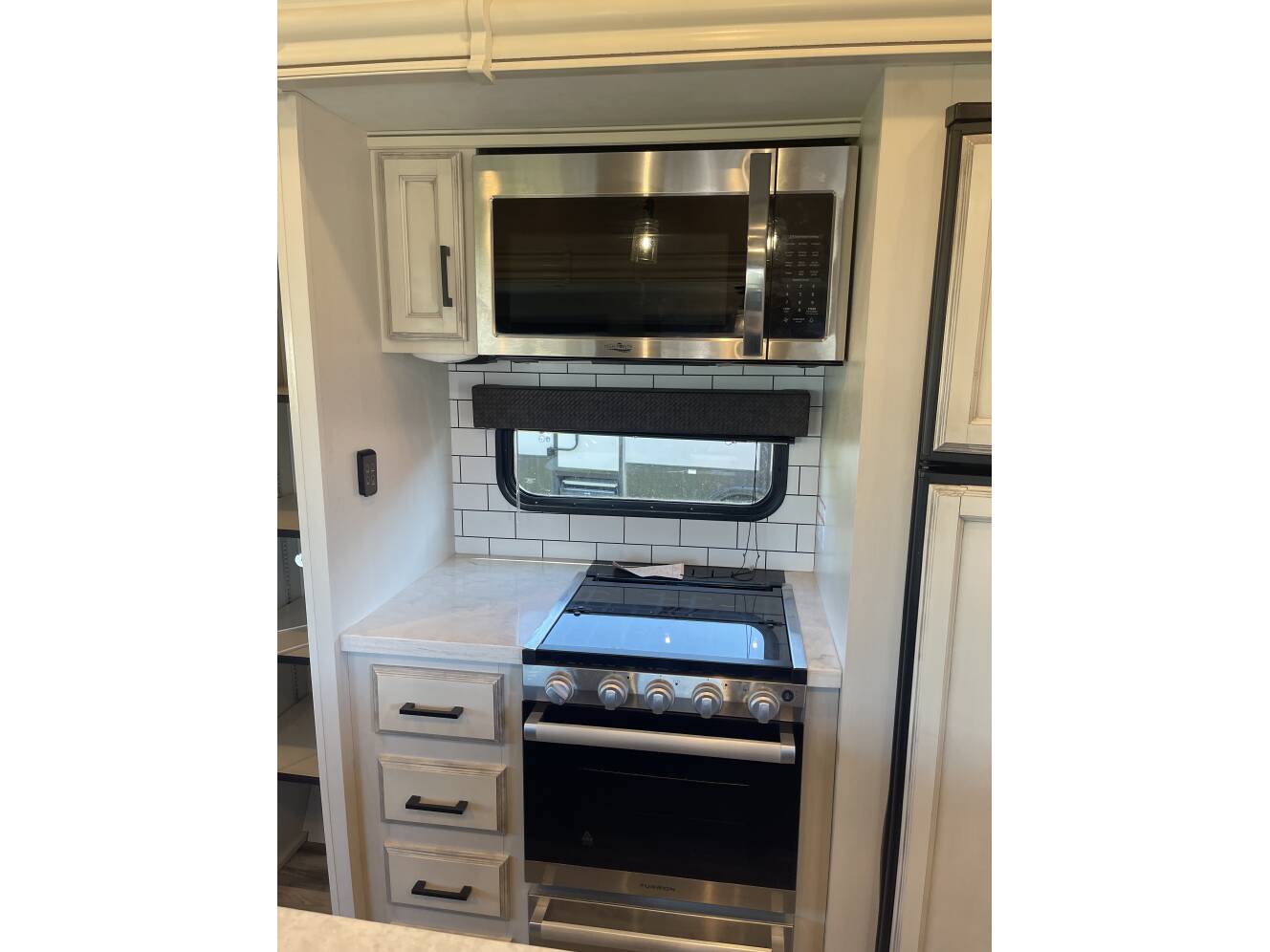 A photo of this 2022 Jayco Eagle